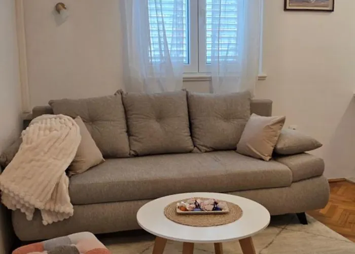 Apartment Paeonia
